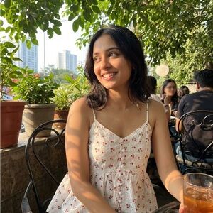 Japra Floral White Crop Top